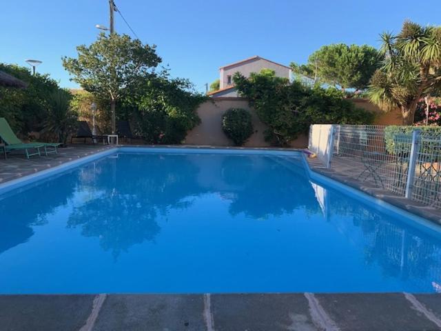 Belle Villa Avec Piscine Sainte-Marie-la-Mer Exteriér fotografie